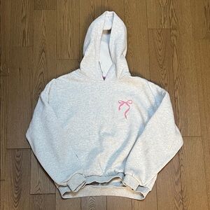 Edikted Light Gray Hooded Sweatshirt with Pink Bow